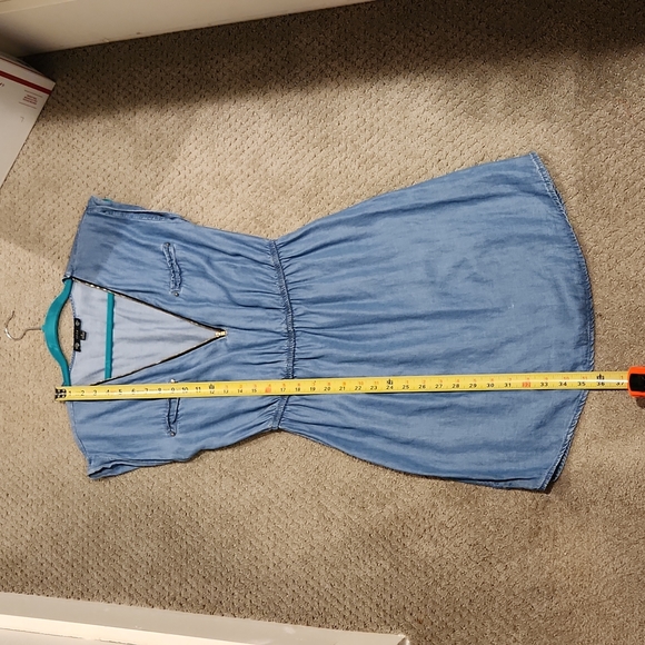 🌴 2 for $40 sale 🌴 DRESS - Super cute ladies lightweight denim dress. Must see - Picture 7 of 13